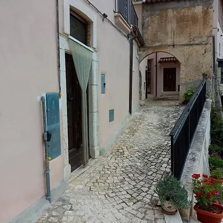 Semesterbostad Casa Mastro Pietro